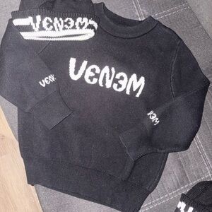 Venem kids size 4